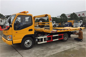 虹桥镇哪里有拖车服务